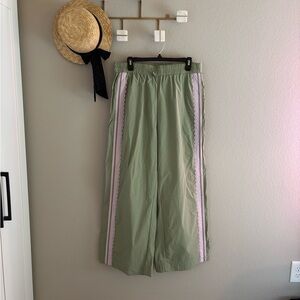 NWT Bibi Boutique Lace Trimmed Track Pant Large